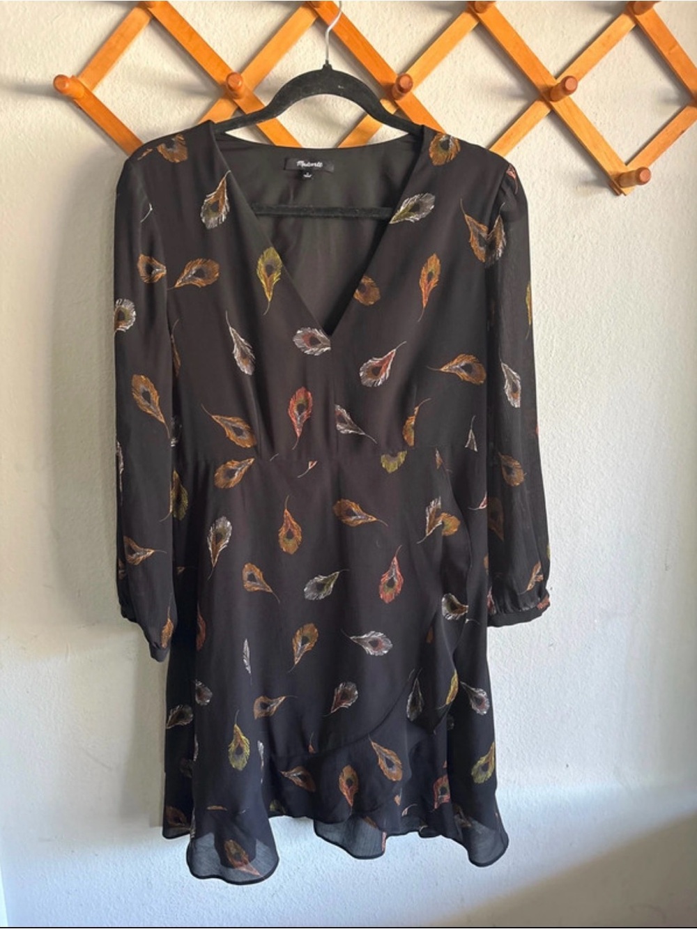 Madewell Black Long Sleeve V-Neck Dress with Feather Print